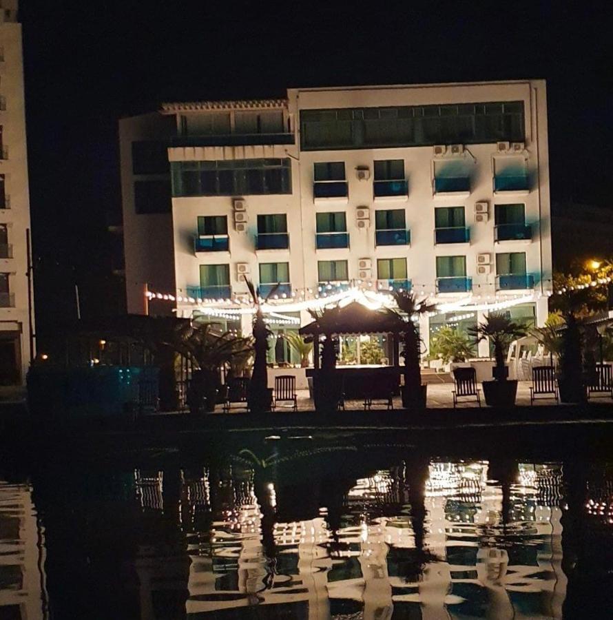 Laguna Residence مامايا المظهر الخارجي الصورة